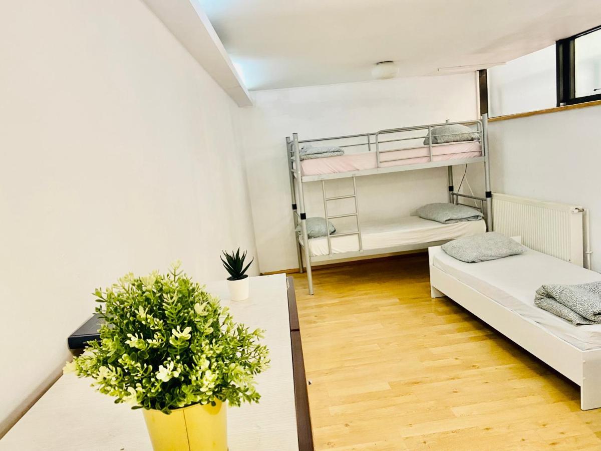 A.G Romana Hostel 布加勒斯特 外观 照片